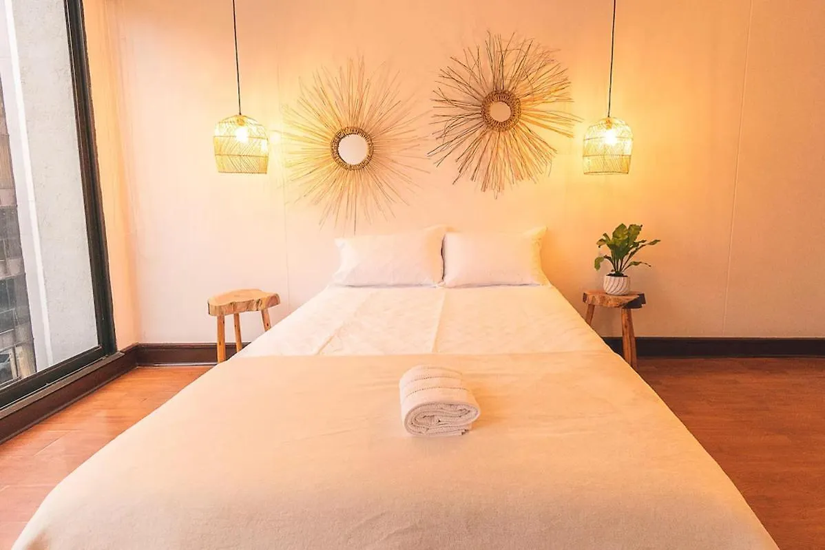Habitacion Con Bano Compartido En El Poblado -A6 Medellín Apartamento